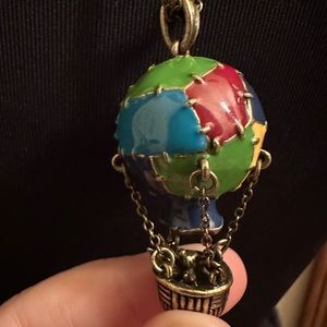 Vintage Disney Couture Tinkerbell Hot Air Balloon Necklace